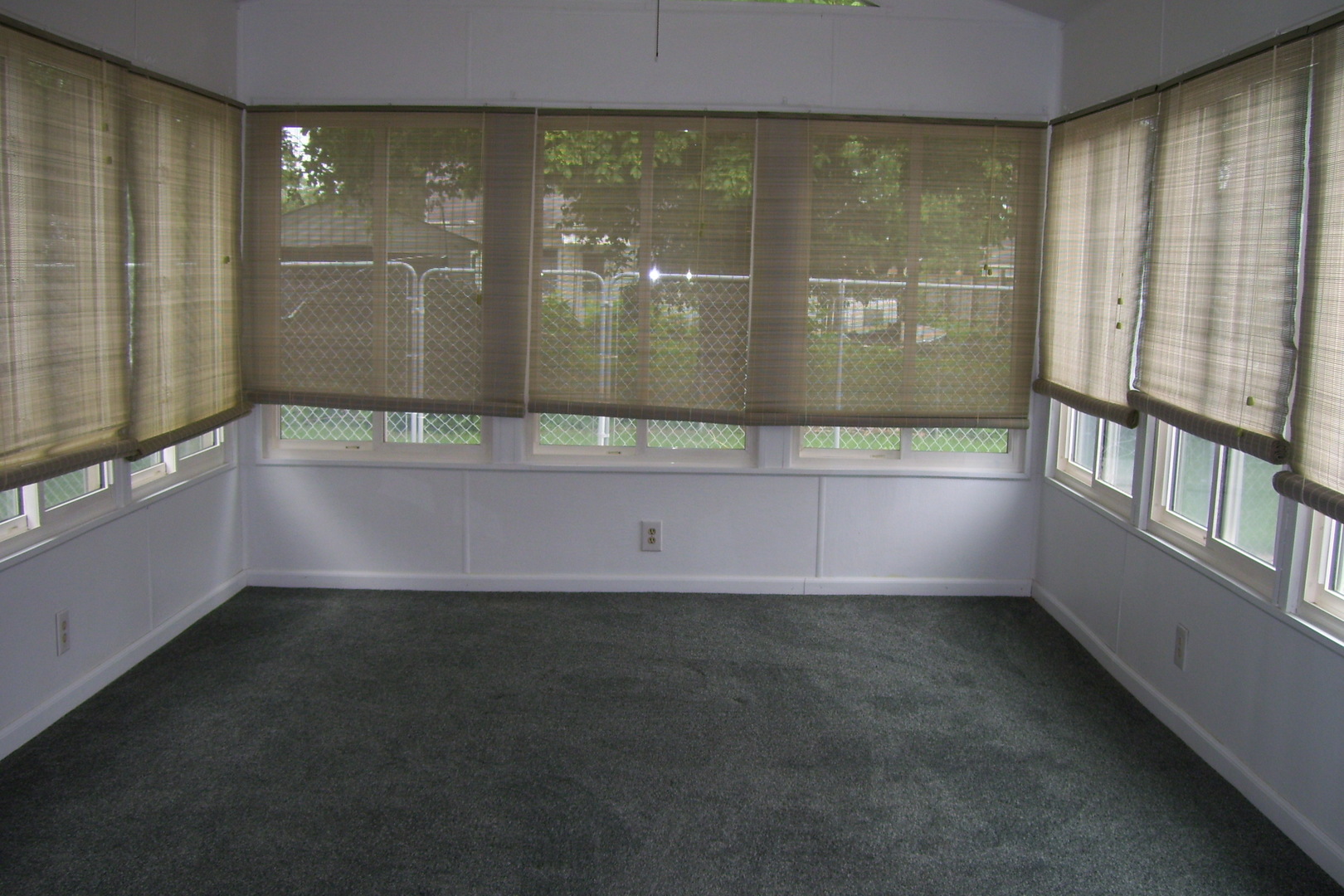 800 Roselyn Drive Rantoul, IL 61866 - Photo 10 of 13 Gallery Image 10