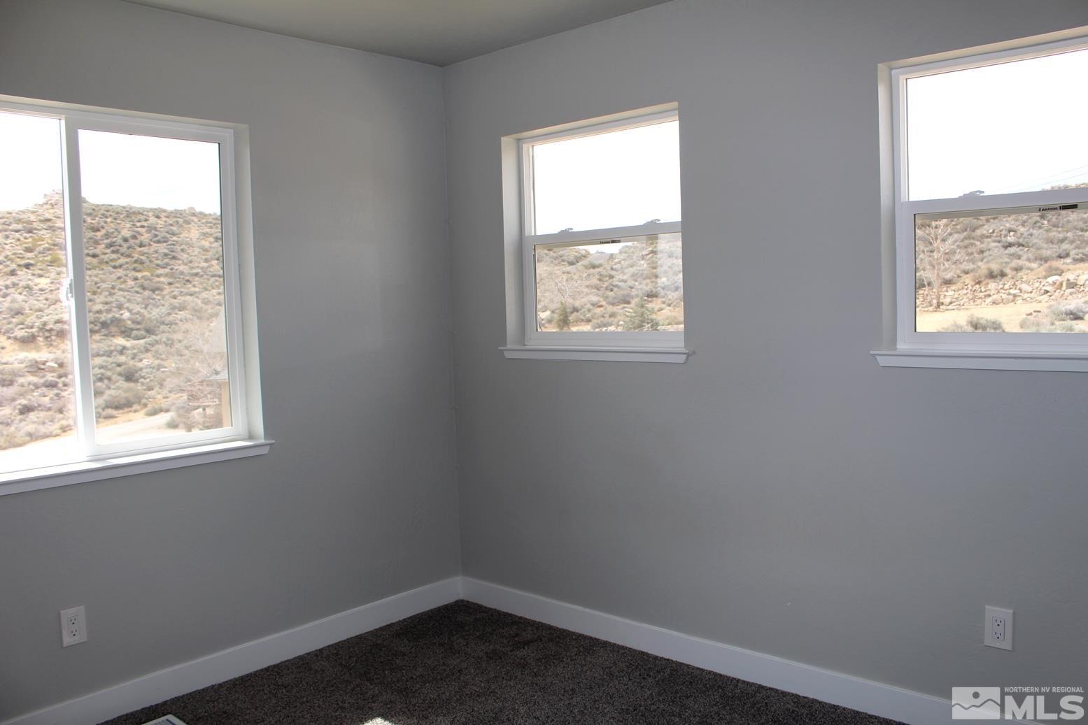 7775 Tamra Drive Reno, NV 89506 - Photo 24 of 40 an empty room with a window