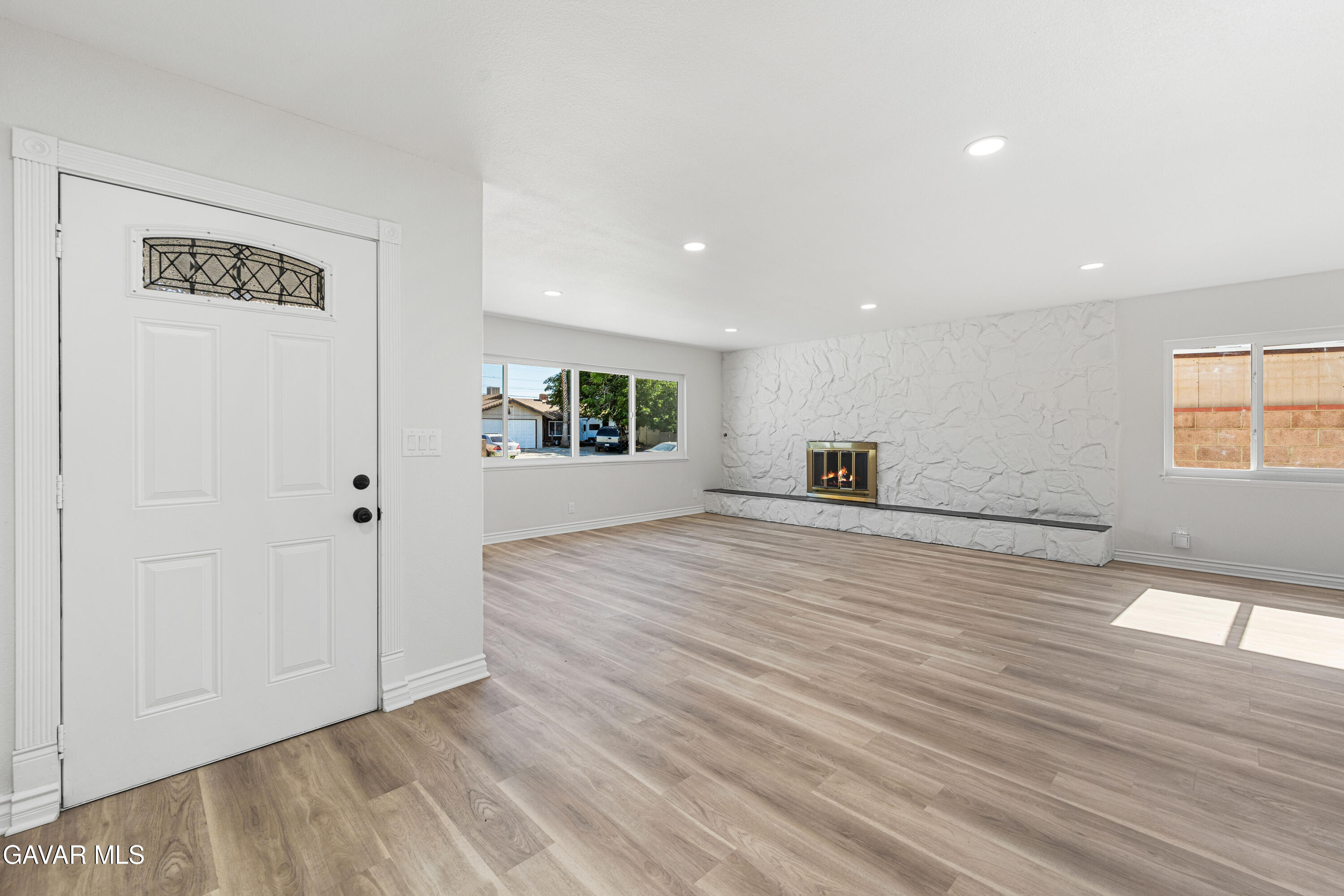 403 Lightcap Street Lancaster, CA 93535 - Photo 10 of 44 Lightcap-8