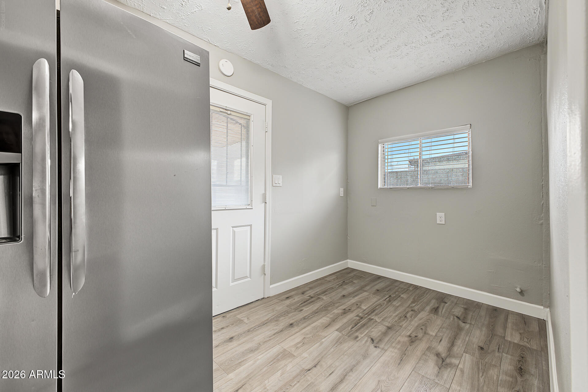 602 West Chipman Road Phoenix, AZ 85041 - Photo 13 of 27 13 - Chipman
