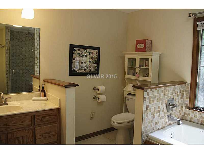 248 Northwest 21 Road Warrensburg, MO 64093 - Photo 10 of 25 Property Photo.