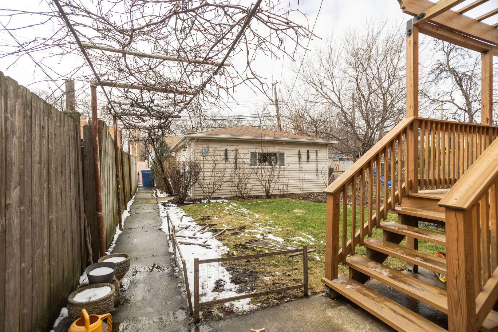 6552 North Troy Street Chicago, IL 60645 - Photo 25 of 29