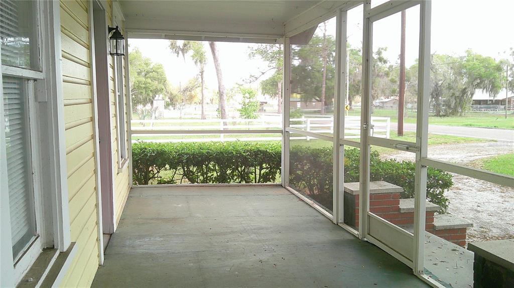 4609 Gallagher Road Plant City, FL 33565 - Photo 18 of 23 a view of a city street from a balcony