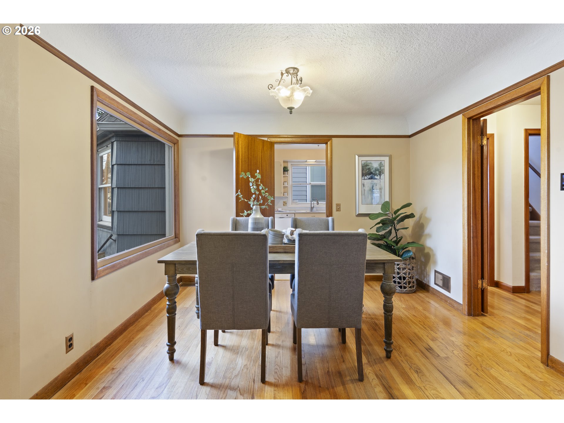 7126 North Ivanhoe Street Portland, OR 97203 - Photo 8 of 47