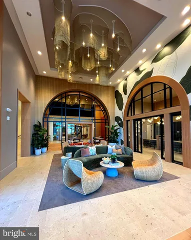 $2,525 | 43601 Charitable Street, Unit 273, Ashburn, VA 20148