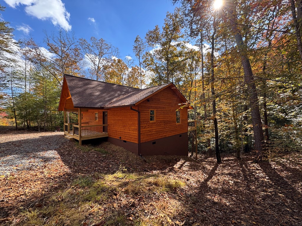 164 Shadow Lane Murphy, NC 28906 - Photo 5 of 13 a view of a house with a yard