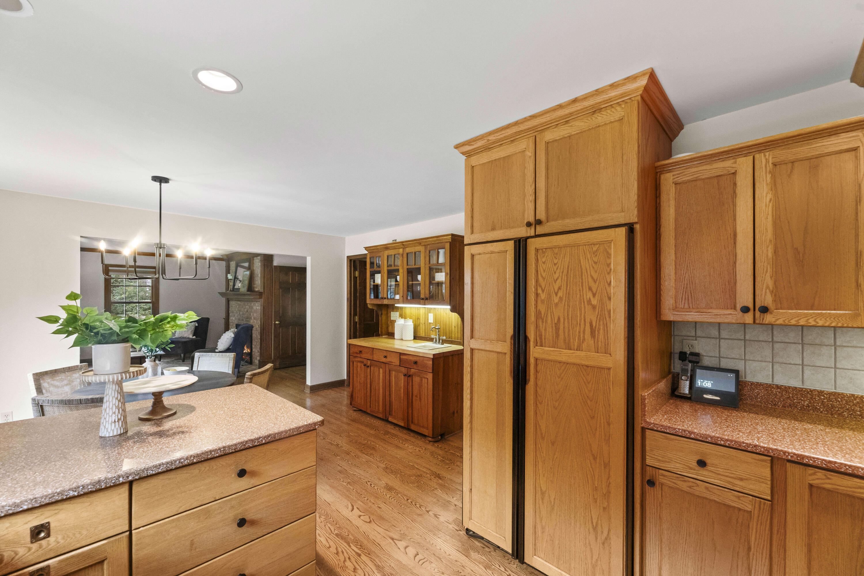 290 Fieldstone Road Delafield, WI 53018 - Photo 18 of 53 Kitchen