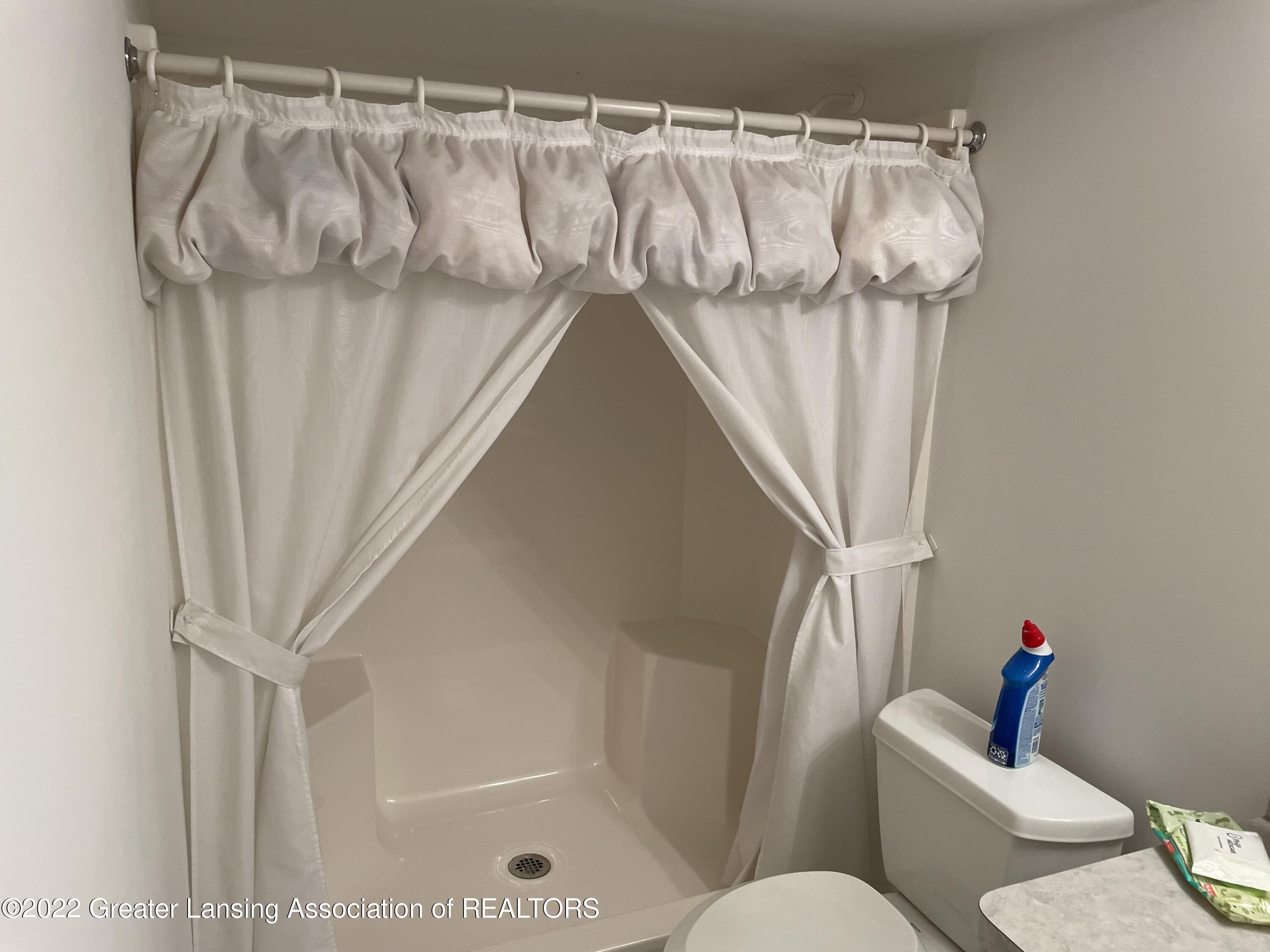 2415 North Aurelius Road, Unit 45 Holt, MI 48842 - Photo 25 of 37 Downstairs Bath
