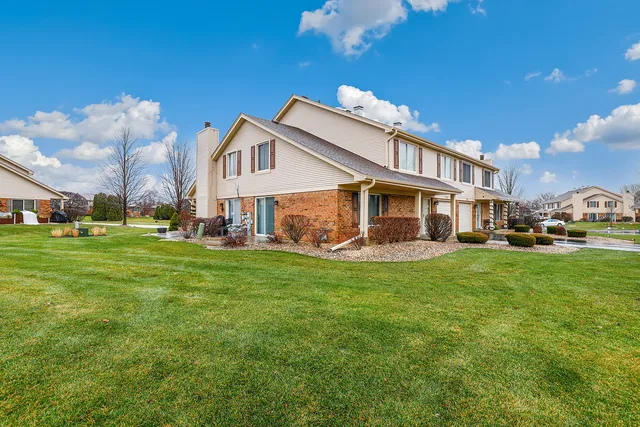 $297,500 | 9322 West 141st Place, Orland Park, IL 60462