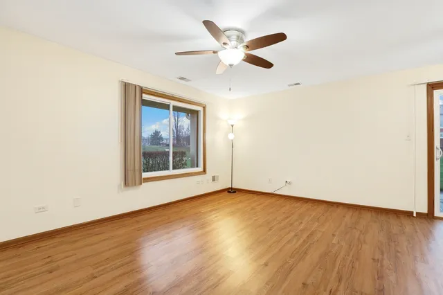 $297,500 | 9322 West 141st Place, Orland Park, IL 60462