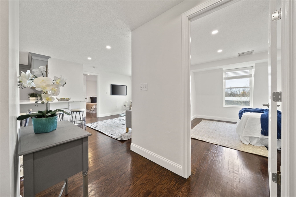 336 Adams Street, Unit 27 Boston, MA 02122 - Photo 4 of 15