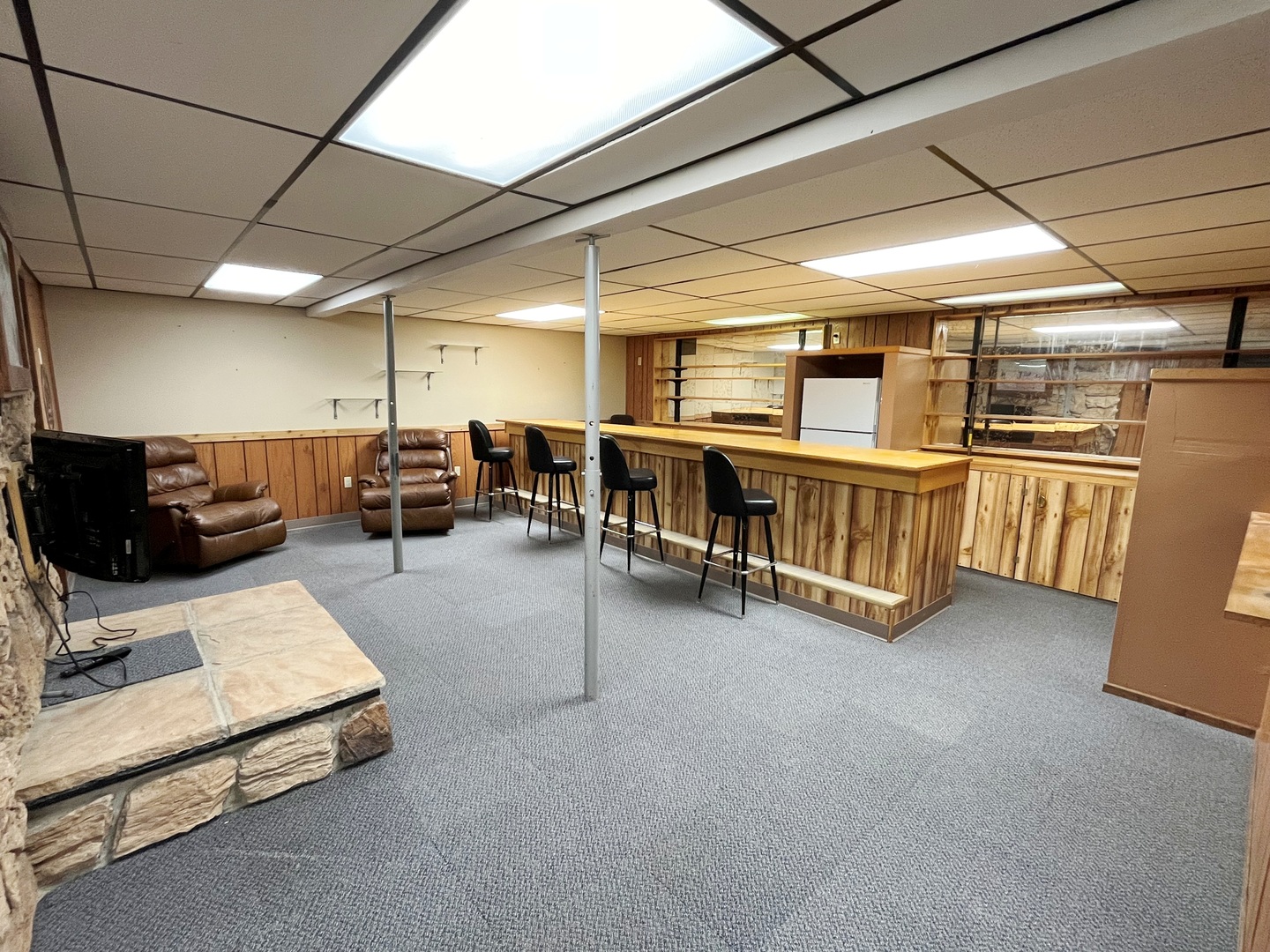130 Montgomery Road Montgomery, IL 60538 - Photo 8 of 12 Gallery Image 8