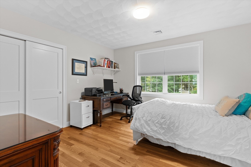 70 Kent Road Lynn, MA 01904 - Photo 18 of 42 Gallery Image 18