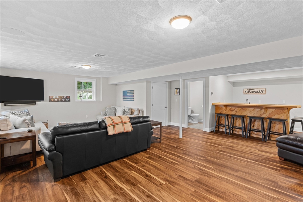 70 Kent Road Lynn, MA 01904 - Photo 25 of 42 Gallery Image 25