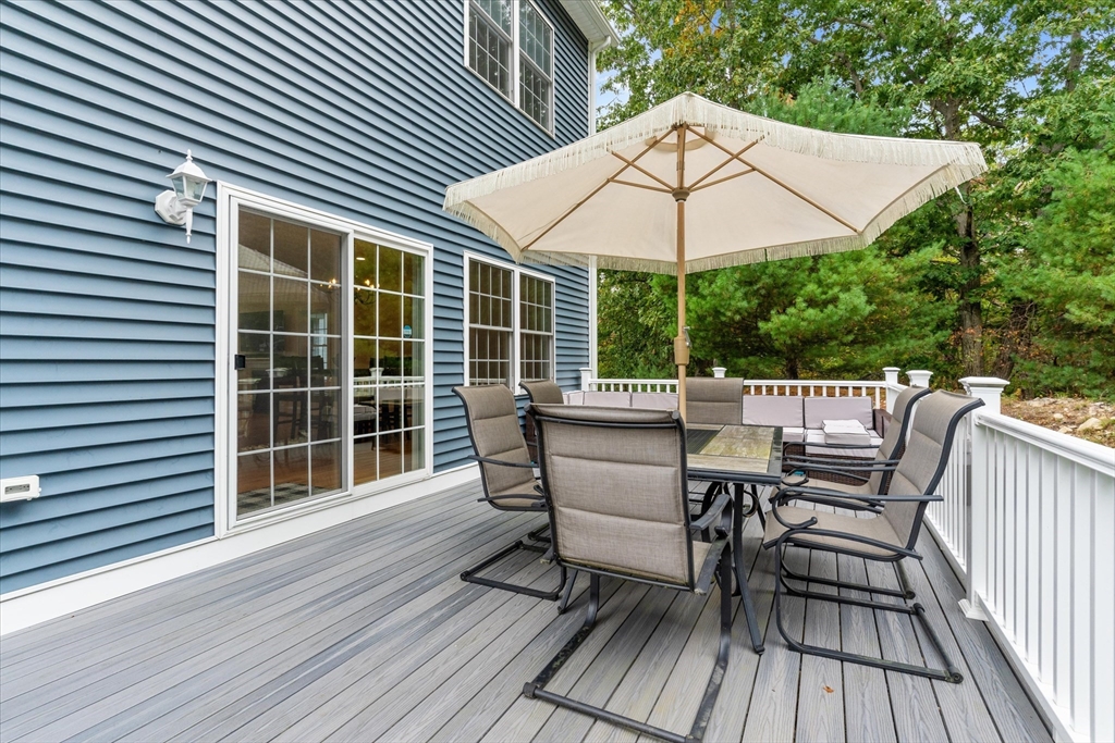 70 Kent Road Lynn, MA 01904 - Photo 8 of 42 Gallery Image 8