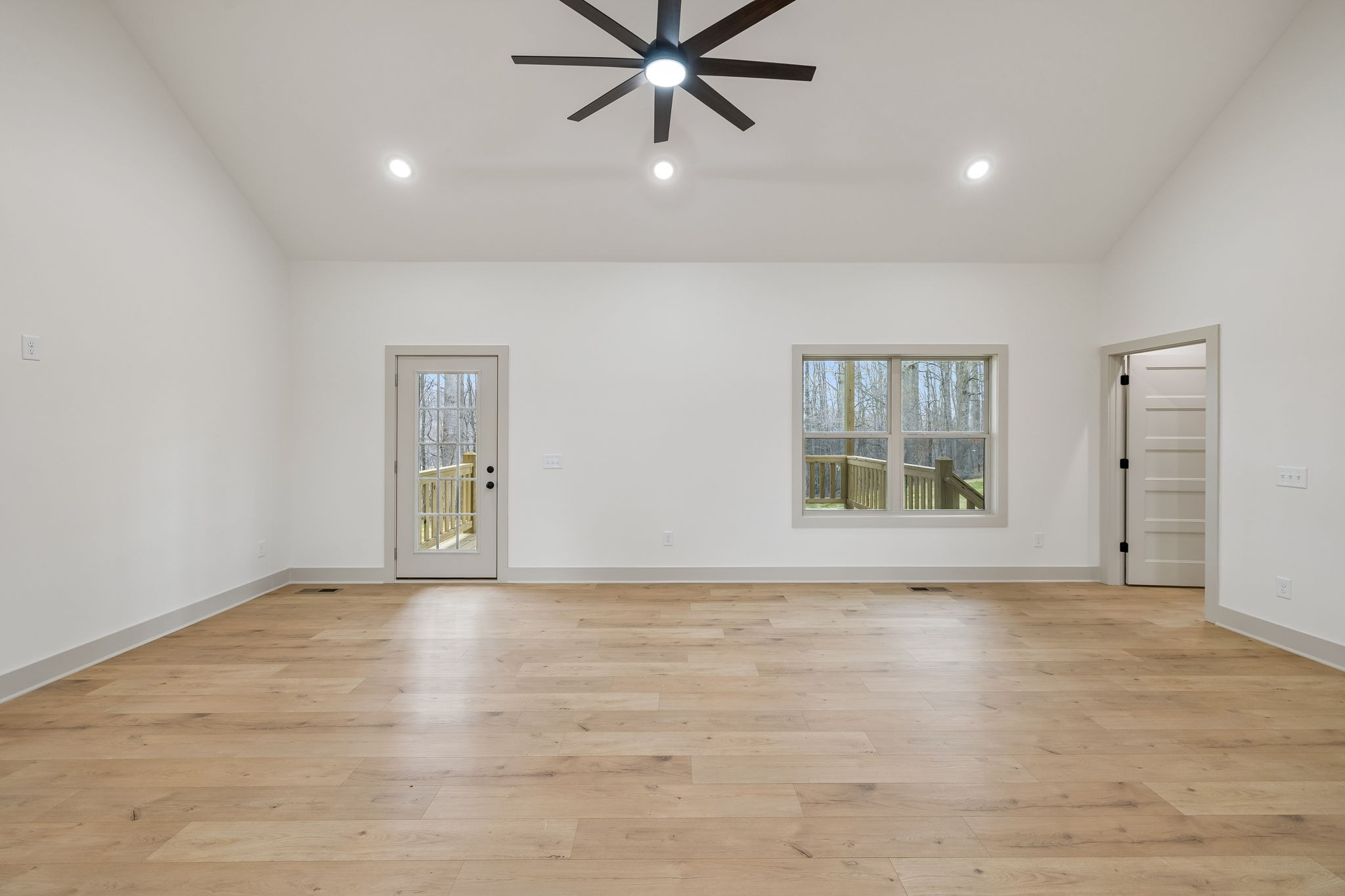 4105 Long Creek Road Lafayette, TN 37083 - Photo 14 of 37