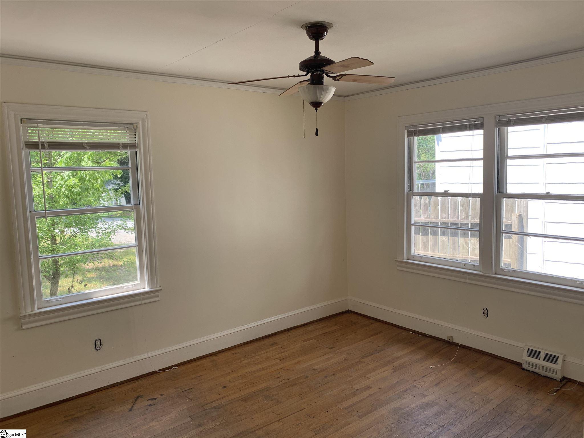 320 Grove Road Greenville, SC 29605 - Photo 11 of 13