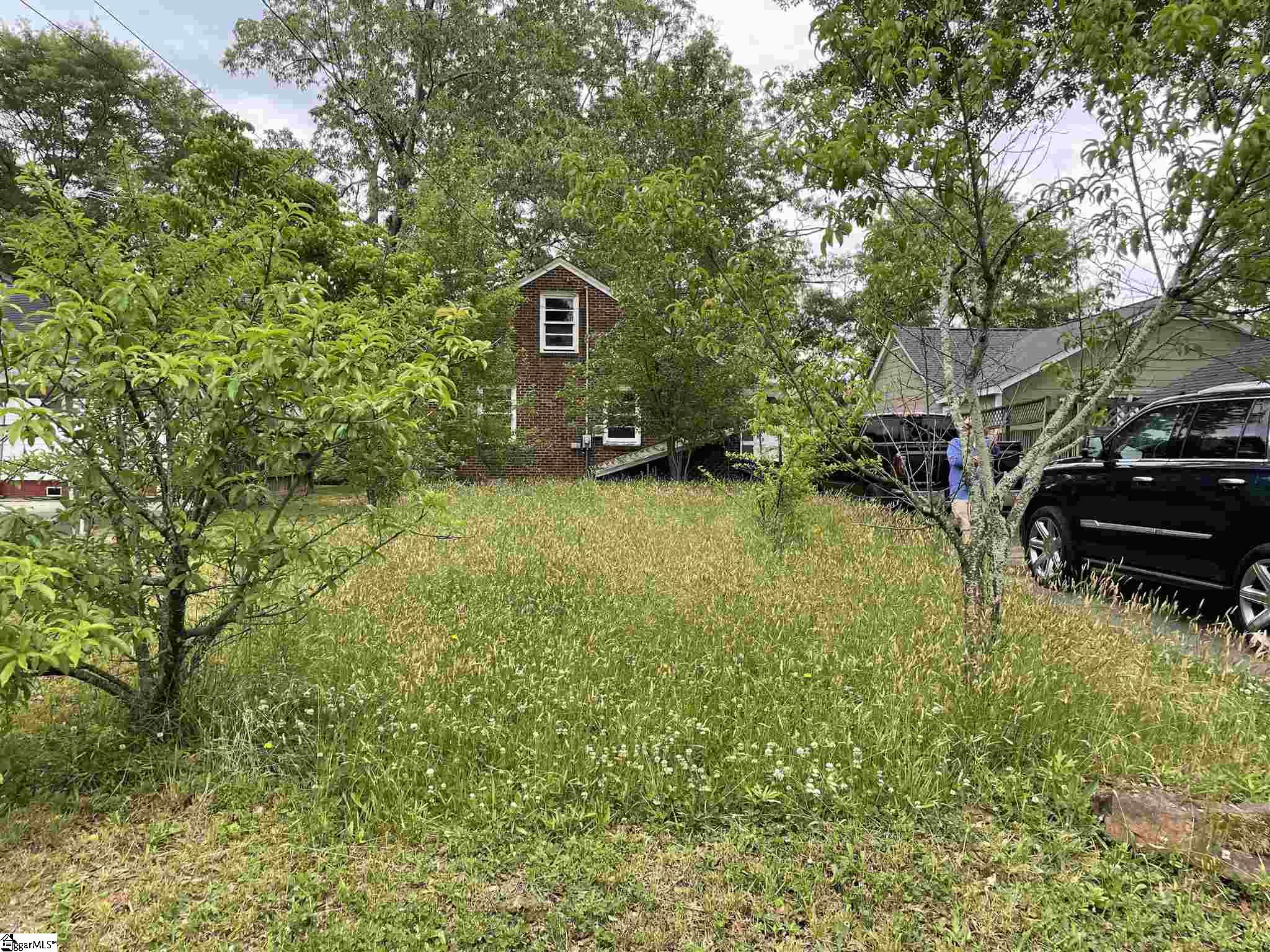 320 Grove Road Greenville, SC 29605 - Photo 3 of 13