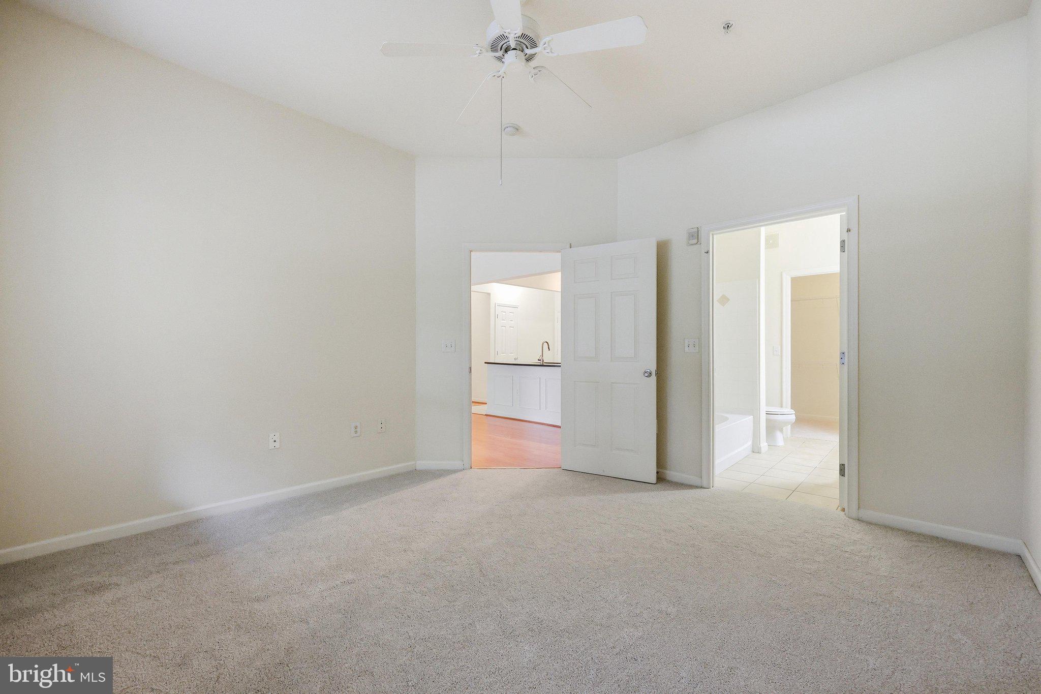7 Booth Street, Unit 110 Gaithersburg, MD 20878 - Photo 24 of 50