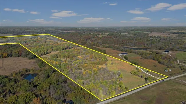 $775,000 | 75 Road Holden Mo 64040, Holden, MO 64040