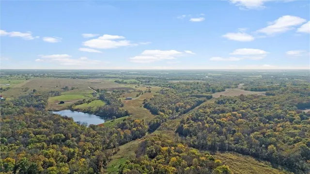 $775,000 | 75 Road Holden Mo 64040, Holden, MO 64040