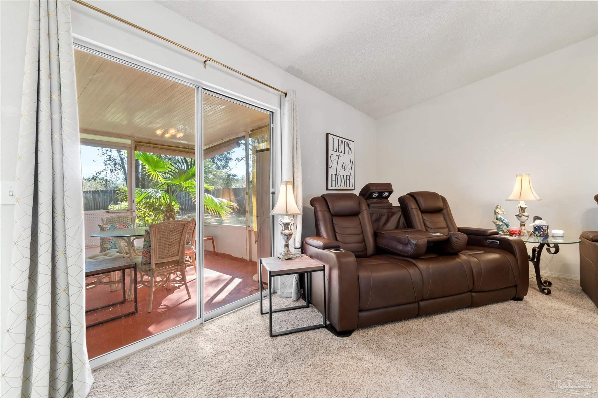 4344 Chantilly Way Milton, FL 32583 - Photo 12 of 52