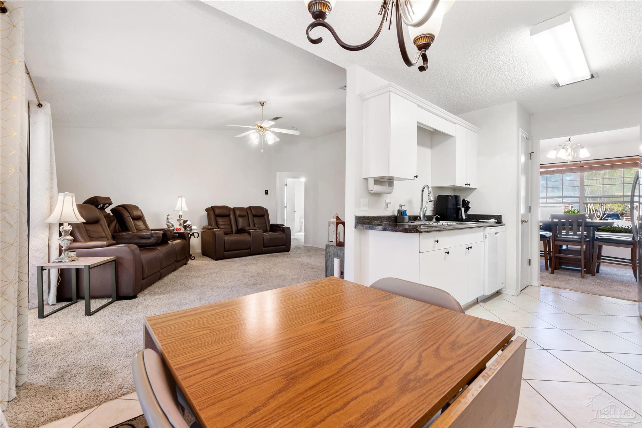 4344 Chantilly Way Milton, FL 32583 - Photo 18 of 52