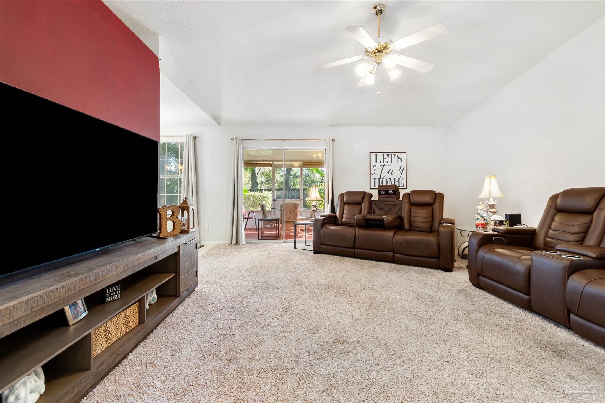 4344 Chantilly Way Milton, FL 32583 - Photo 7 of 52