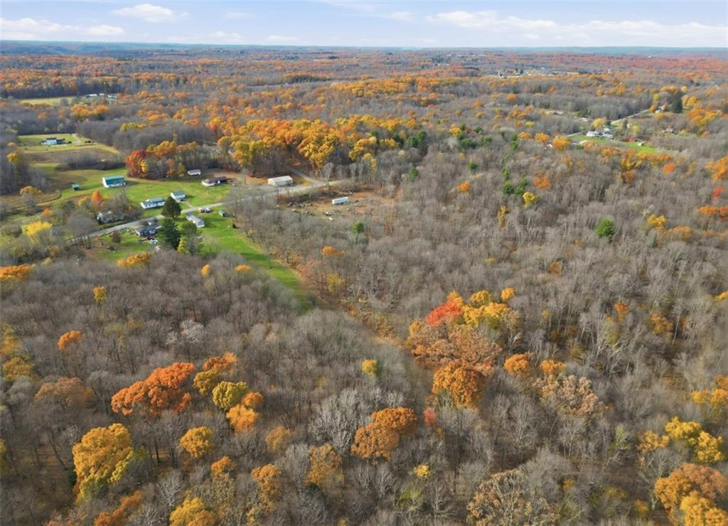949 Belmar Road Franklin, PA 16323 - Photo 23 of 33 a view of a city