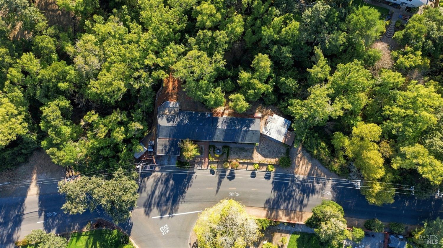 1075 Partrick Road Napa, CA 94558 - Photo 15 of 57 Gallery Image 15