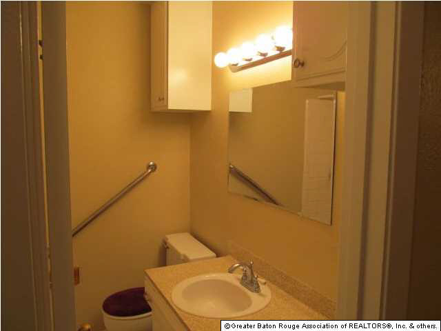 2350 Cedarcrest Avenue Baton Rouge, LA 70816 - Photo 9 of 9