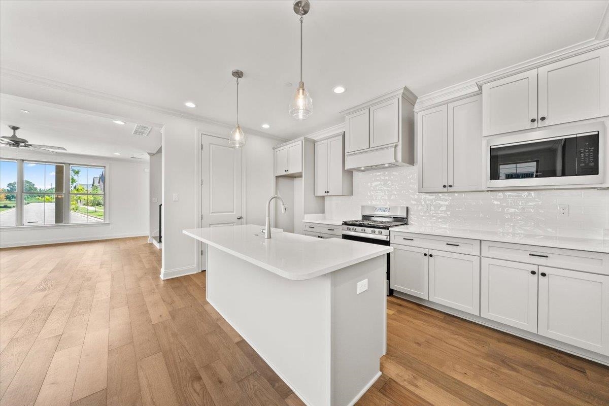 889 Aldwick Drive Collierville, TN 38017 - Photo 8 of 35