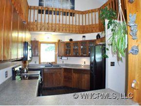 651 Long Branch Road Marshall, NC 28753 - Photo 5 of 24 Gallery Image 5