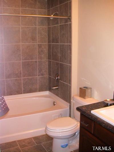 2550 East River Road, Unit 18105 Tucson, AZ 85718 - Photo 10 of 13