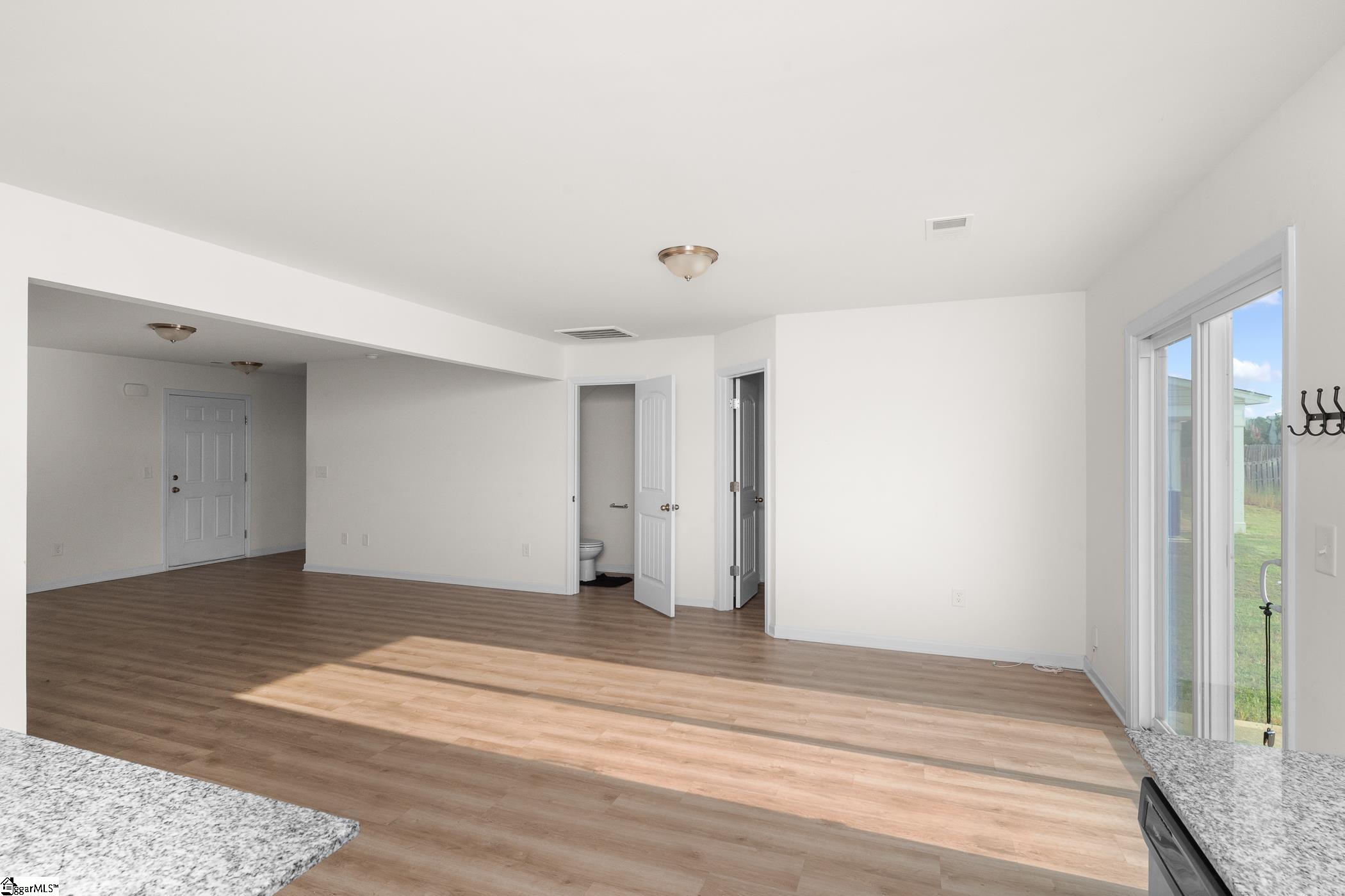 422 Seaborn Circle Pendleton, SC 29670 - Photo 14 of 36