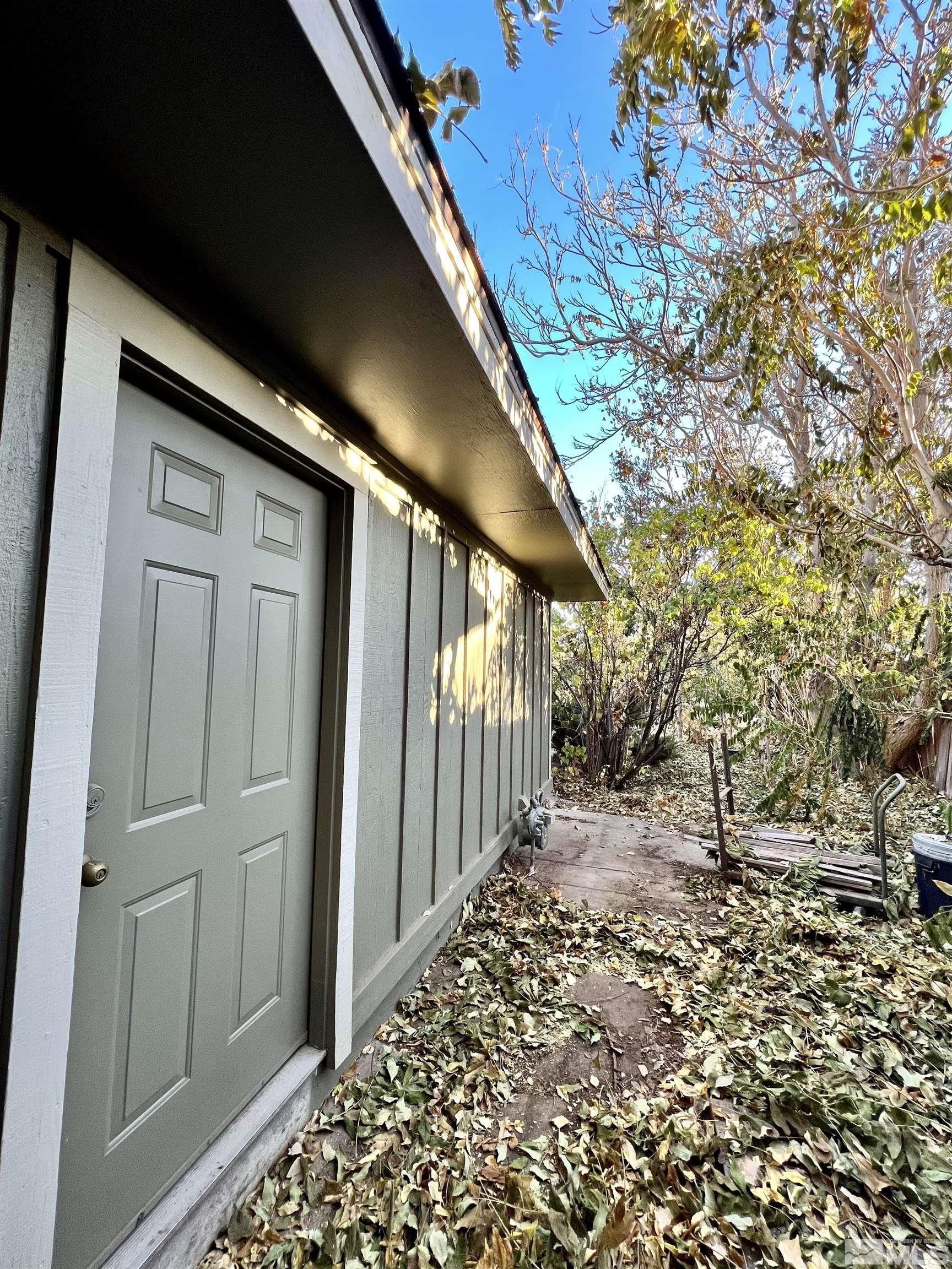 4475 Apollo Drive Carson City, NV 89706 - Photo 20 of 40 a view of a porch