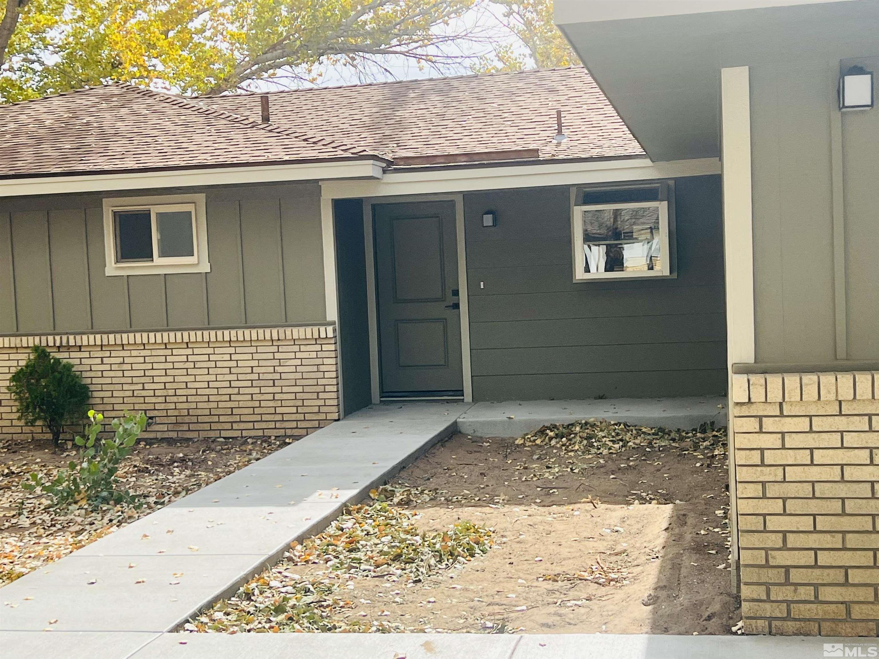 4475 Apollo Drive Carson City, NV 89706 - Photo 10 of 40 a front view of a house