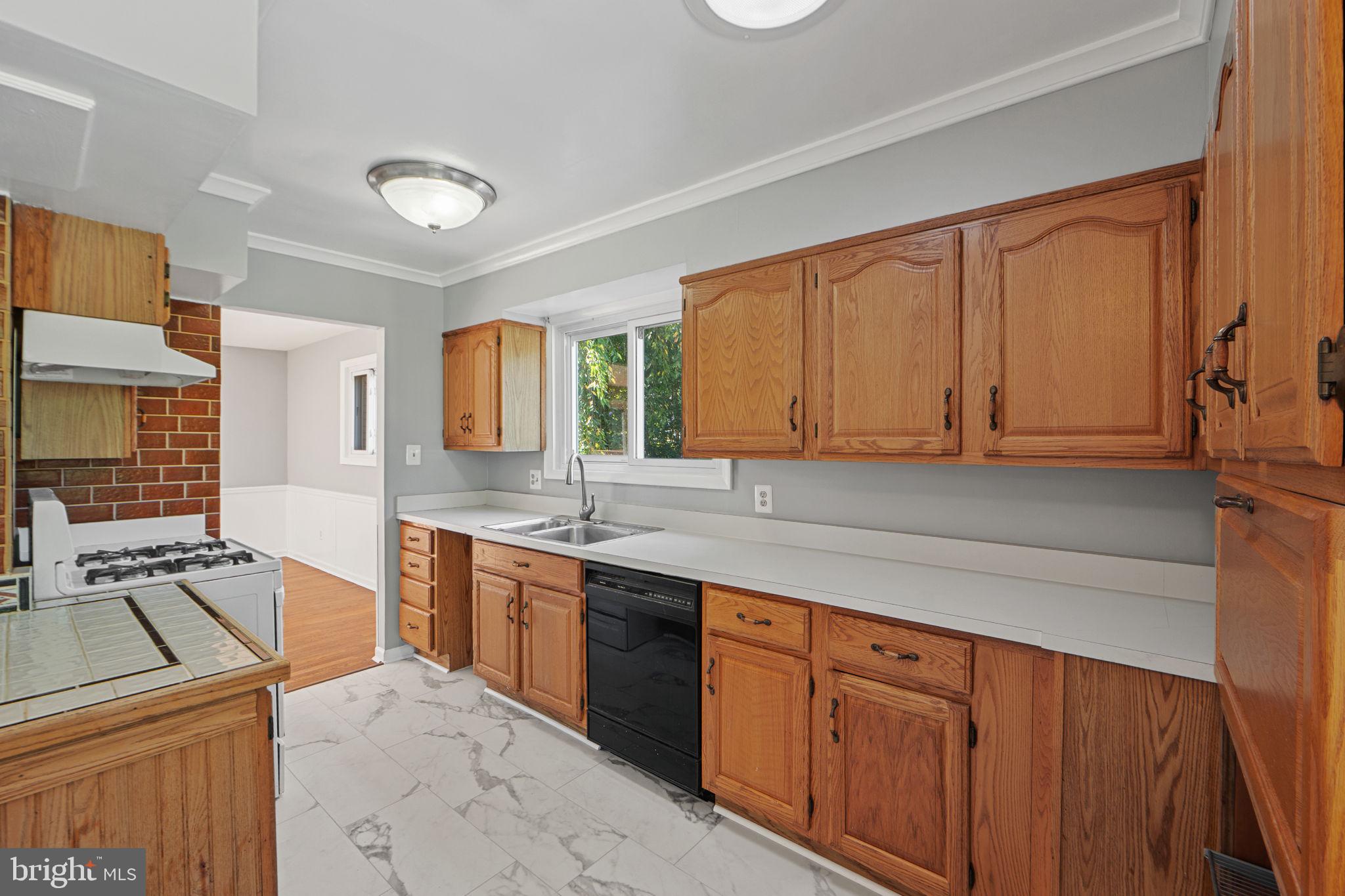 3603 Cornell Road Fairfax, VA 22030 - Photo 17 of 46