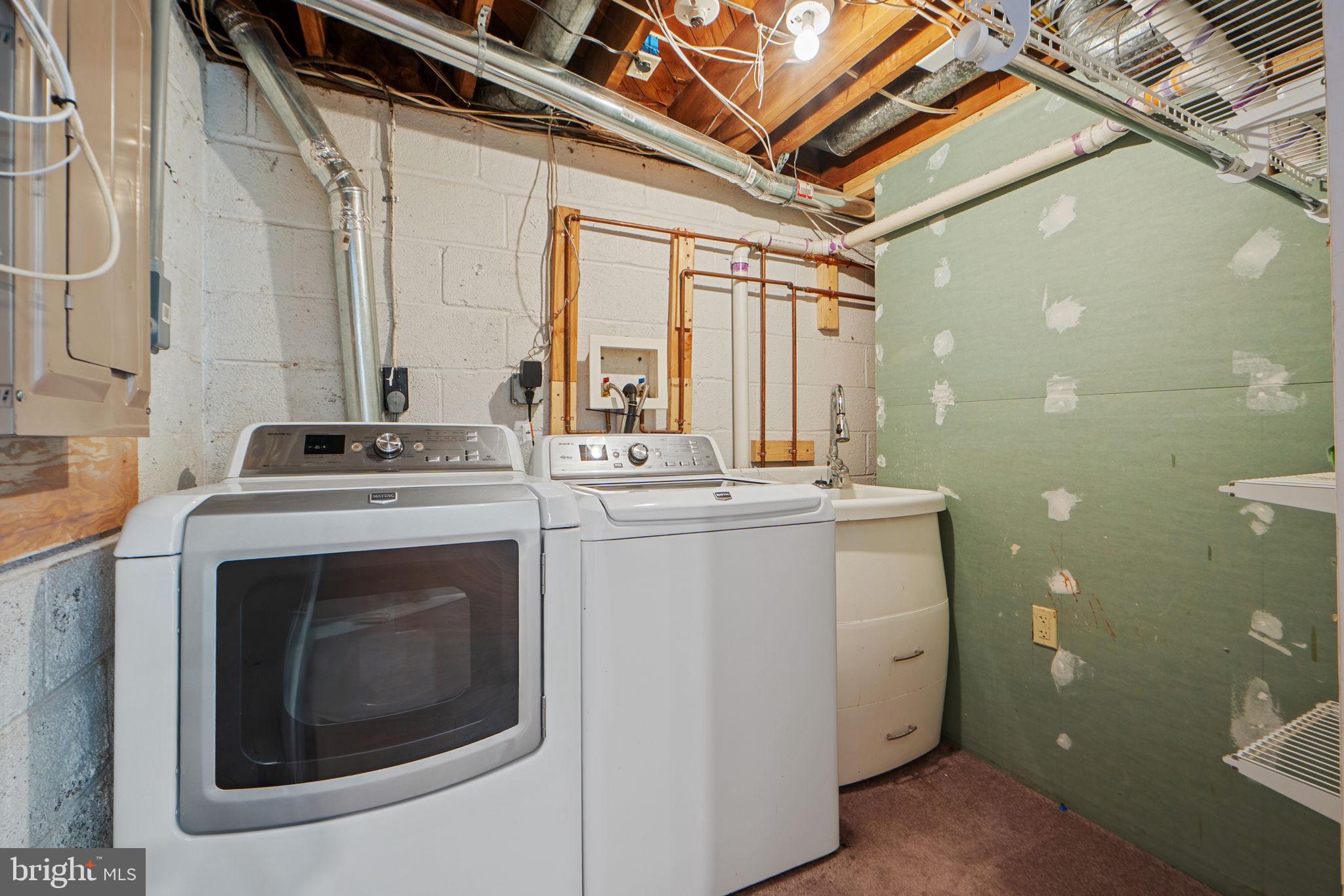 3603 Cornell Road Fairfax, VA 22030 - Photo 39 of 46 Laundry