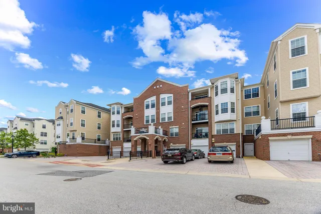 $300,000 | 8609 Wintergreen Court, Unit 308, Odenton, MD 21113