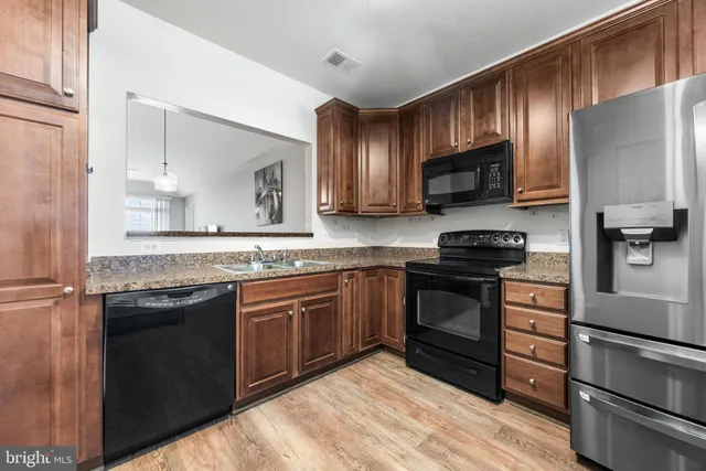 $300,000 | 8609 Wintergreen Court, Unit 308, Odenton, MD 21113