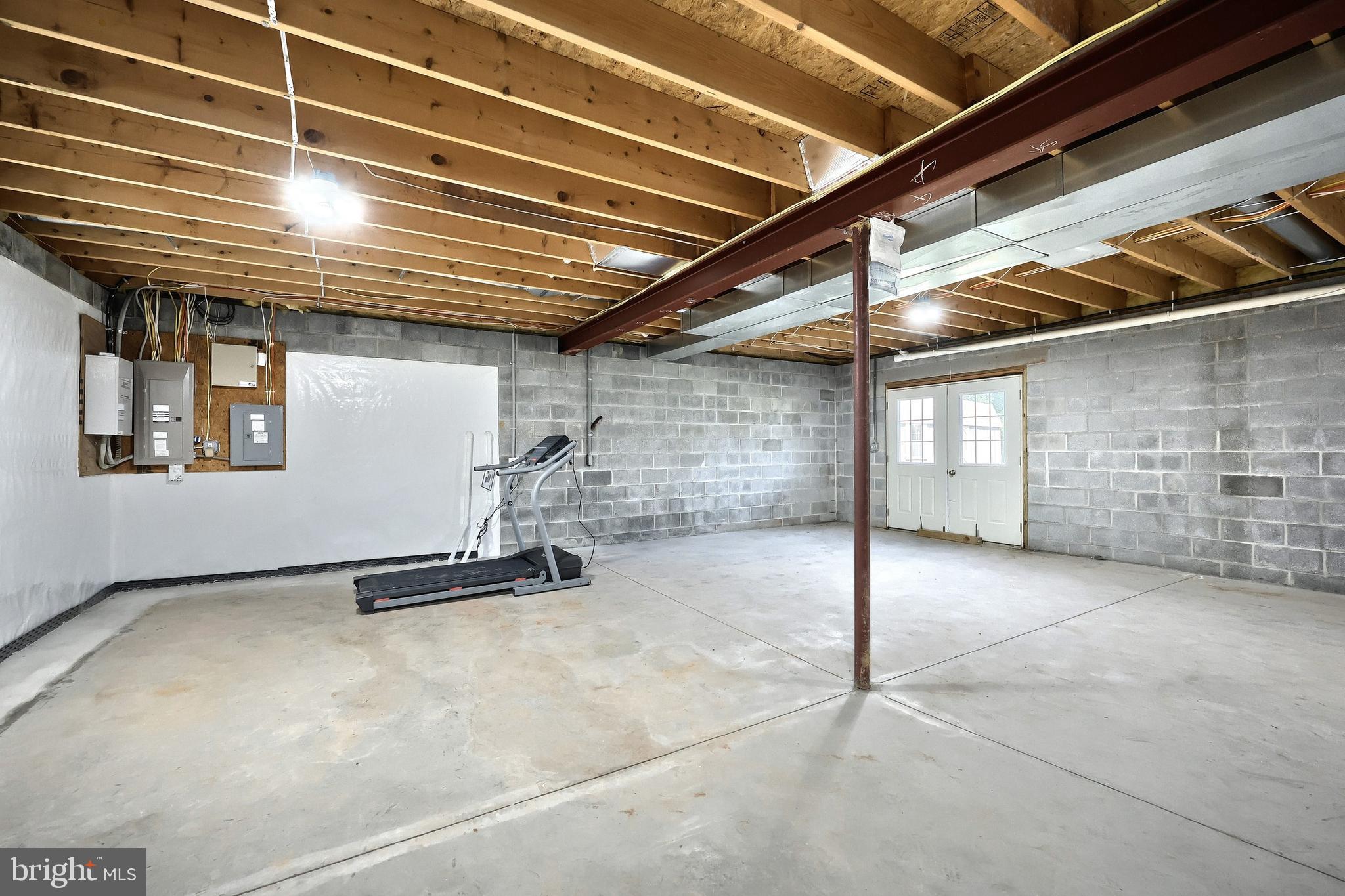 965 East Butter Road York, PA 17406 - Photo 45 of 54 a view of an empty room