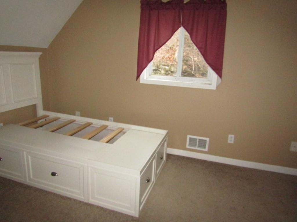 355 Days Run Road Tarentum, PA 15084 - Photo 11 of 22