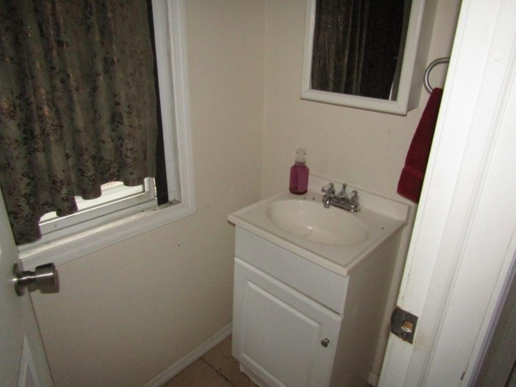 355 Days Run Road Tarentum, PA 15084 - Photo 8 of 22