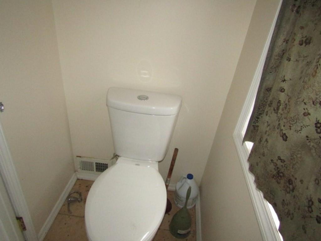 355 Days Run Road Tarentum, PA 15084 - Photo 9 of 22