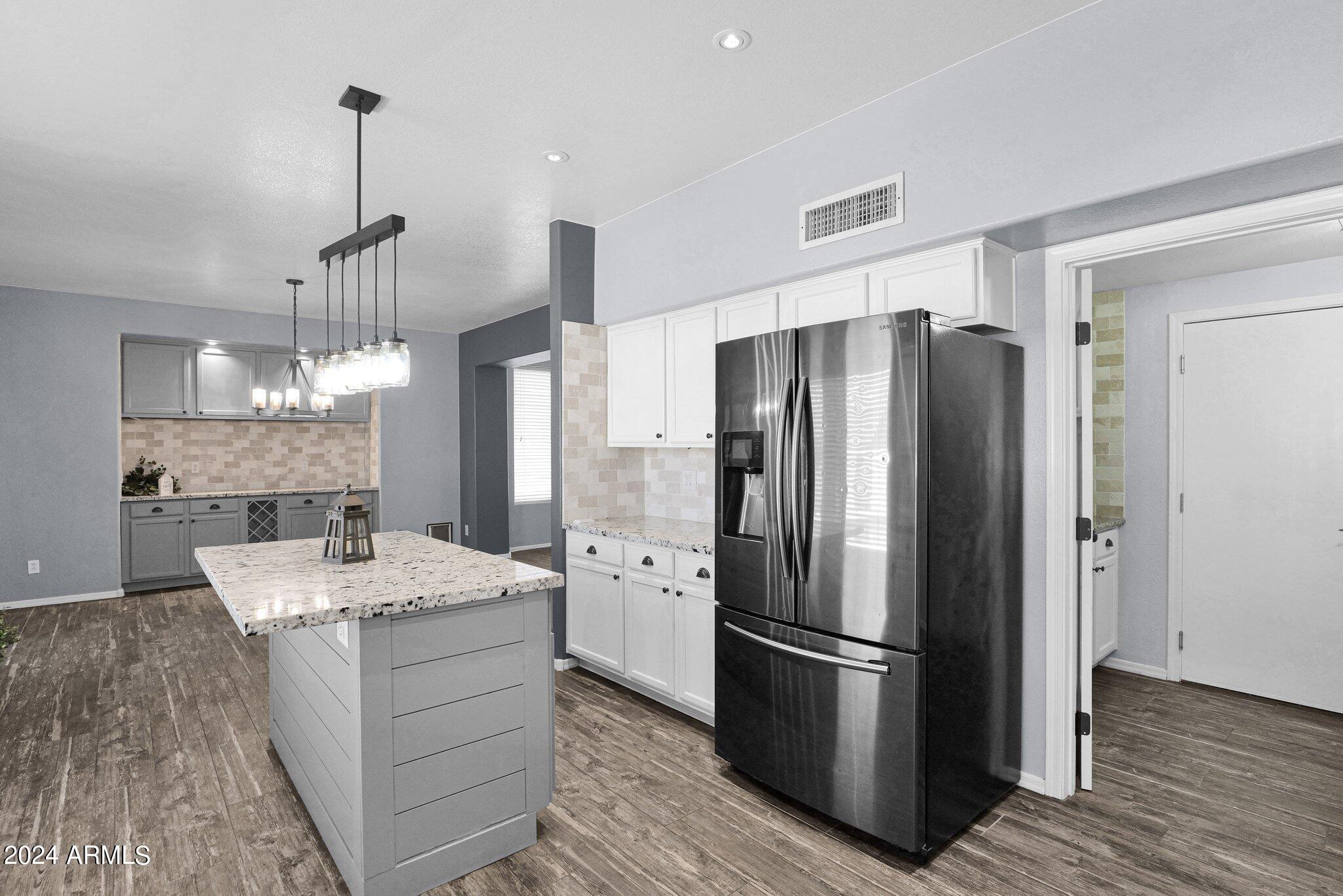 3298 East Bonanza Road Gilbert, AZ 85297 - Photo 18 of 55 3298 Bonanza - 13Kitchen