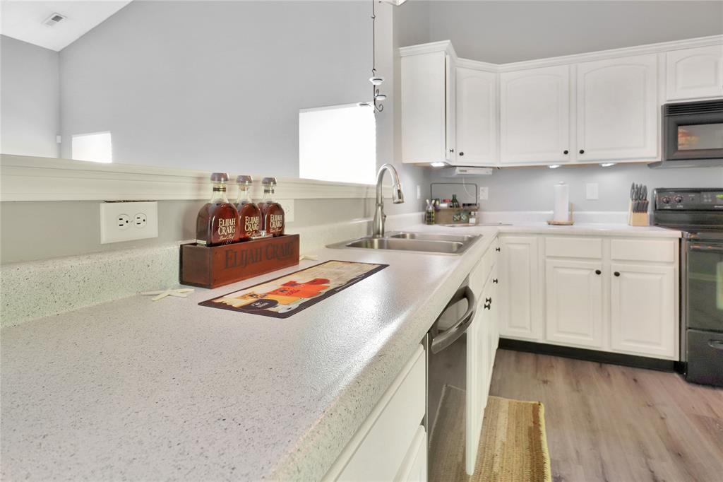 5554 Fair Ridge Place Indianapolis, IN 46221 - Photo 7 of 24
