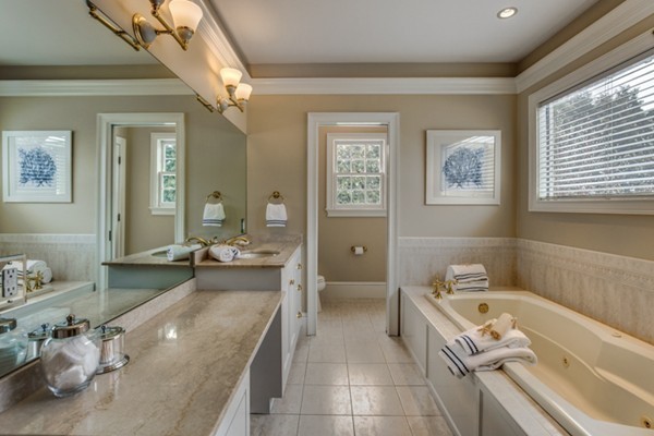 4 Bowser Road Lexington, MA 02420 - Photo 11 of 22