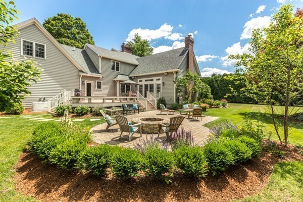 4 Bowser Road Lexington, MA 02420 - Photo 2 of 22