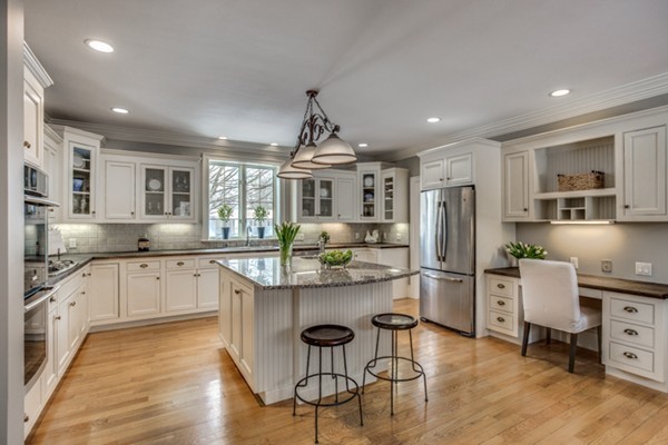 4 Bowser Road Lexington, MA 02420 - Photo 3 of 22